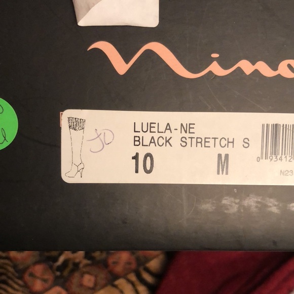 Nina New York  size 10 black OTK hidden platform black boots with studs - Picture 15 of 15